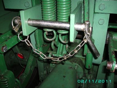 Detail Federaufhängung.jpg.JPG
